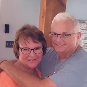 Meet your Posher, Lorrie